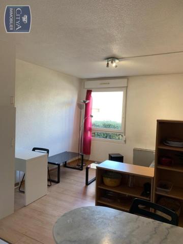 Location appartement Chambéry (73000) 1 pièce 18.5m²