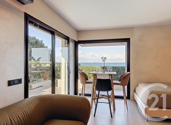 Appartement à vendre  3 pièces - 75,96 m2 ANTIBES - 06