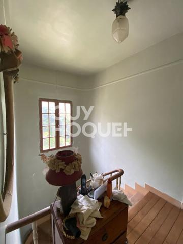 AUTHENTIQUE VILLA AVEC JARDIN