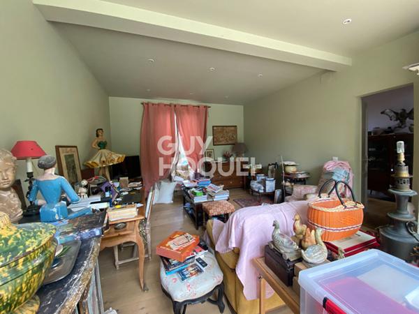 AUTHENTIQUE VILLA AVEC JARDIN