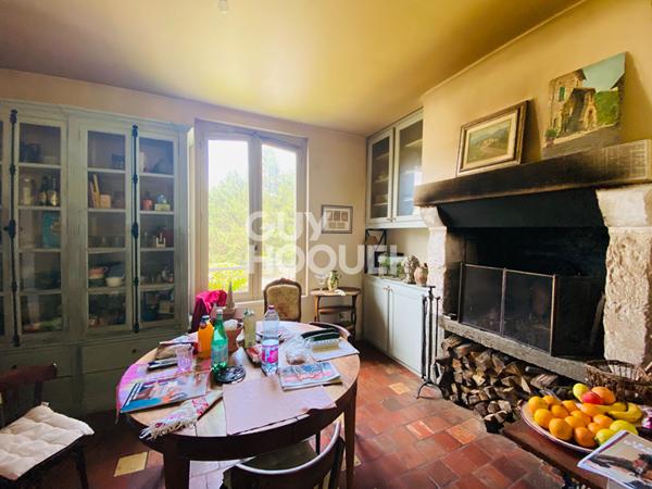 AUTHENTIQUE VILLA AVEC JARDIN