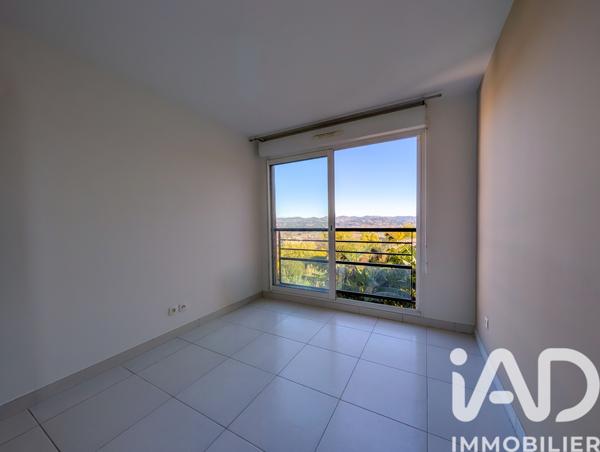 Appartement à vendre 4 pièces 87 m² Mandelieu-la-Napoule