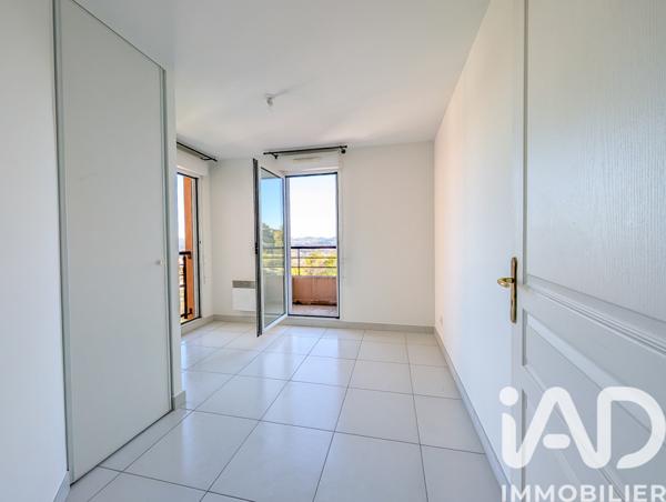 Appartement à vendre 4 pièces 87 m² Mandelieu-la-Napoule