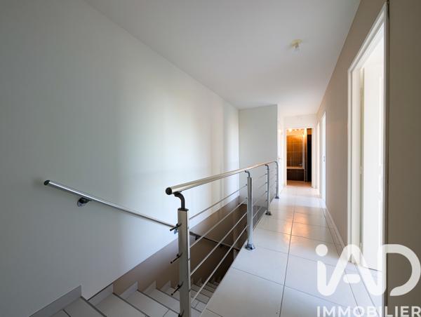 Appartement à vendre 4 pièces 87 m² Mandelieu-la-Napoule