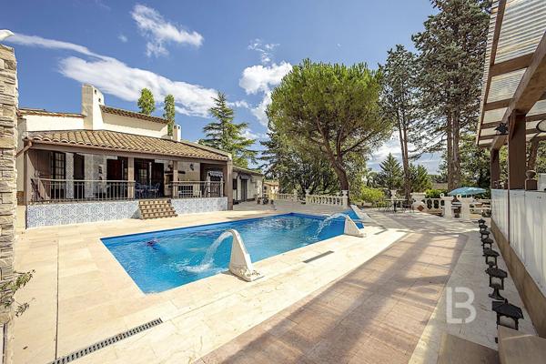 Magnifique villa à vendre proche de Valbonne