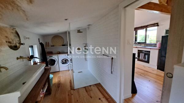 L'Ïle d'Elle, charmante maison au bord de l'eau sur terrain de plus de 1000 m² et cabane indépendante