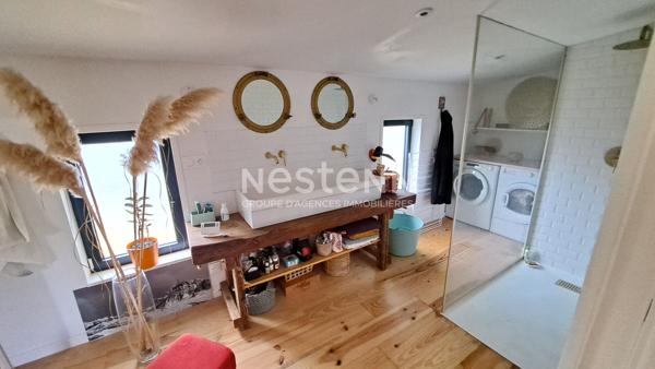 L'Ïle d'Elle, charmante maison au bord de l'eau sur terrain de plus de 1000 m² et cabane indépendante