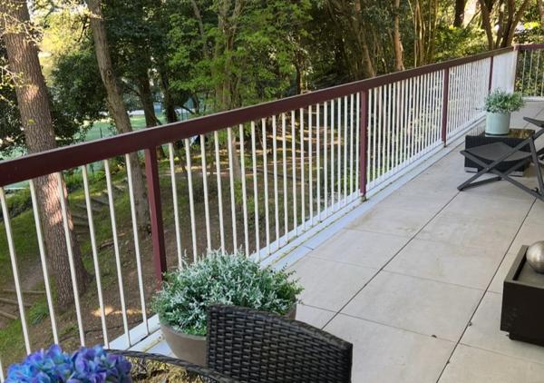 Bel appartement T5 de 133 m² avec triple exposition au sein de la Résidence de la Guylhomné