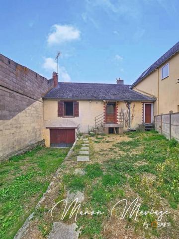 Maison avec cour extérieure dans le centre de Saint Nicolas de Redon