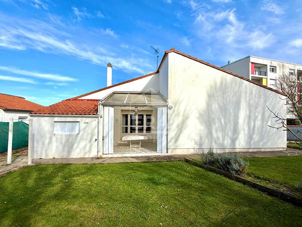 Maison individuelle 4 chambres ? 785 m² de terrain ? Beau potentiel