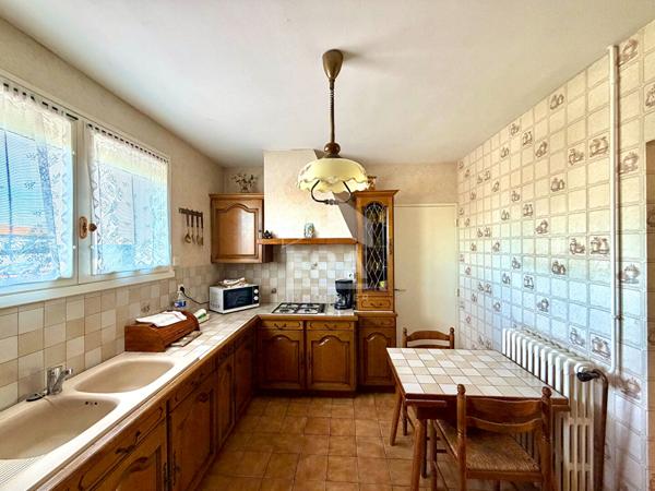 Maison individuelle 4 chambres ? 785 m² de terrain ? Beau potentiel