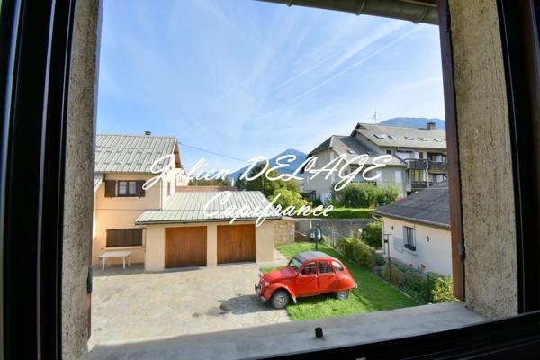 T4 au 1er étage – Petite copropriété calme et arborée avec jardin privatif & grande terrasse de 65 m²