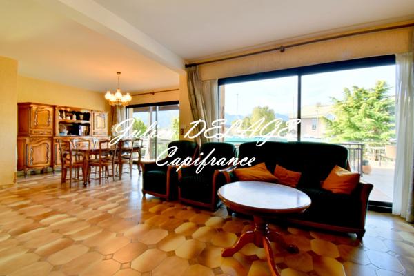 T4 au 1er étage – Petite copropriété calme et arborée avec jardin privatif & grande terrasse de 65 m²