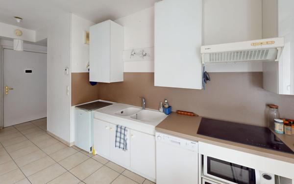 Appartement à louer    2 pièces •  Vaulx-en-Velin