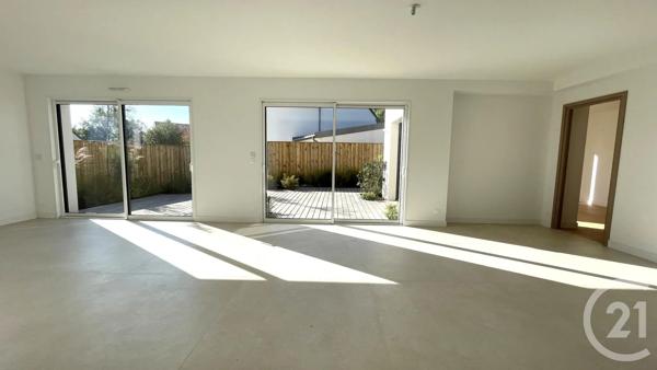 Maison à vendre  5 pièces - 124,05 m 2   VANNES  - 56