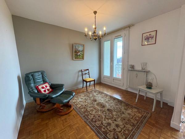 T4 lumineux avec vue imprenable, balcons – idéal résidence principale ou investissement