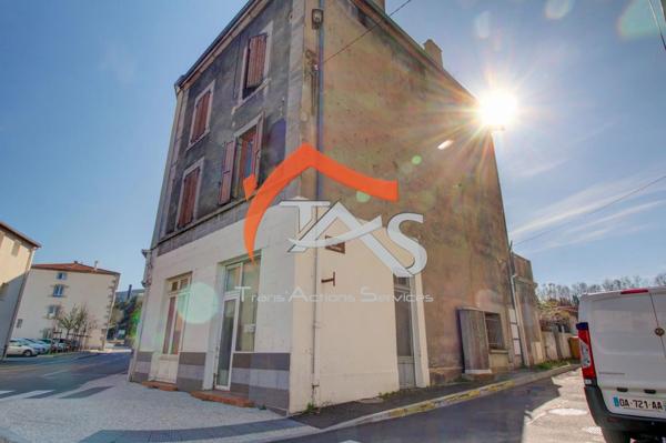 Vente Immeuble 11 pièces 251 m2 à Saint-Chamond