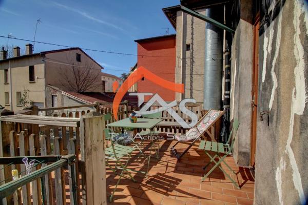 Vente Immeuble 11 pièces 251 m2 à Saint-Chamond