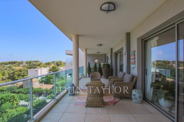 Cap d'Antibes | Penthouse vue mer