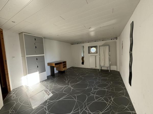 Belle propriété de 322 m² du XIX è siècle au centre ville de CHATILLON SUR SEINE avec garage , terrain de 1000 Châtillon-sur-Seine (21400)