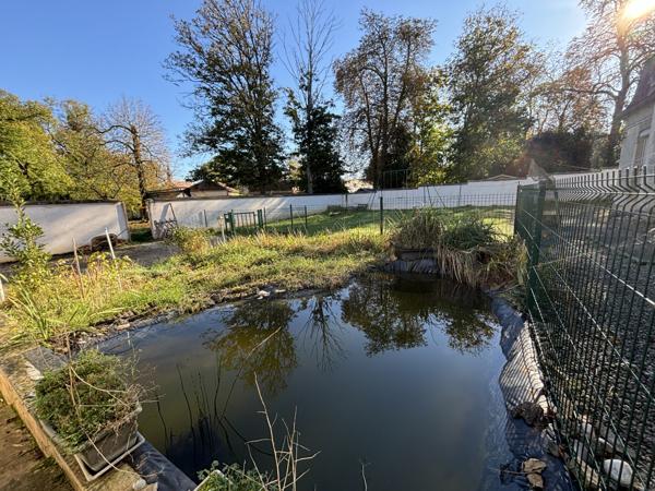 Belle propriété de 322 m² du XIX è siècle au centre ville de CHATILLON SUR SEINE avec garage , terrain de 1000 Châtillon-sur-Seine (21400)