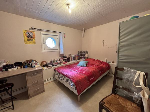 Belle propriété de 322 m² du XIX è siècle au centre ville de CHATILLON SUR SEINE avec garage , terrain de 1000 Châtillon-sur-Seine (21400)