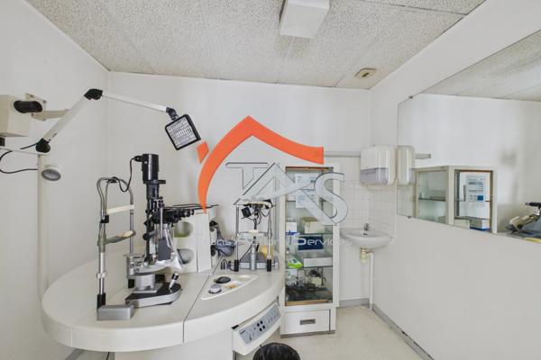 Vente Local commercial 994 m2 à Saint-Étienne