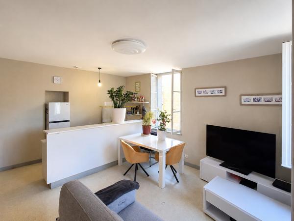 Immeuble à vendre à Azay-le-Rideau (37190) - Indre-et-Loire