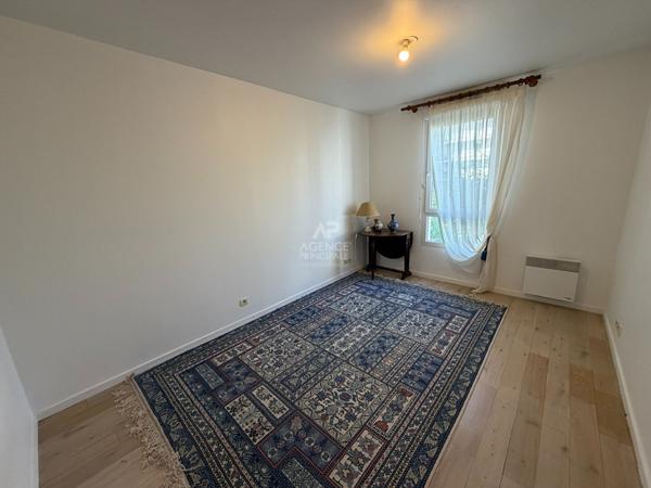 Appartement Cergy 4 pièce(s) 74.59 m2 €249 000 ** - Référence 2310
