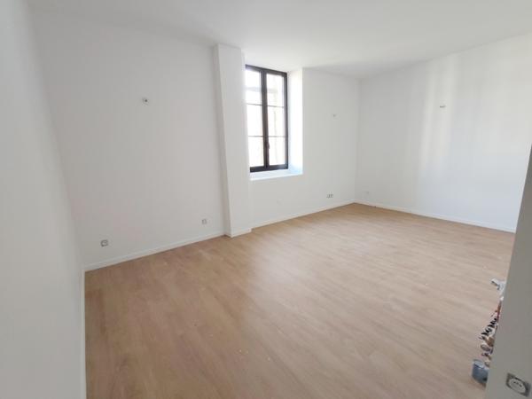 Appartement à vendre |  Aire-sur-l'Adour |  1 pièce | 29 m²