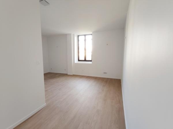 Appartement à vendre |  Aire-sur-l'Adour |  1 pièce | 29 m²