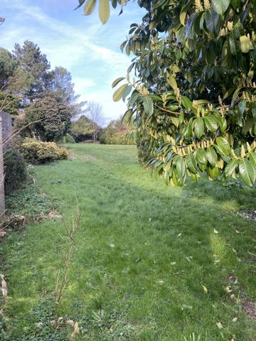 EXCLUSIVITÉ A 10 KMS OUEST ETAMPES CHARMANTE MAISON EN PIERRES 4 CHAMBRES SUR 2090 M2 DE TERRAIN CLOS