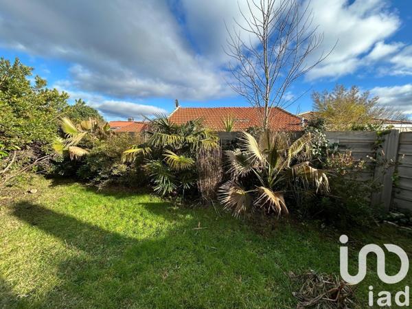Maison 4 pièces de 78 m² à Lacanau (33680)