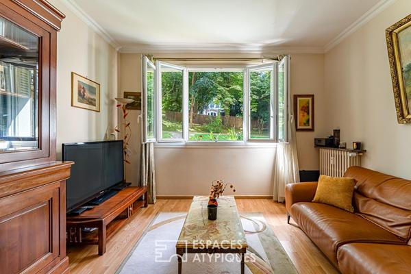 Appartement au sein d’un parc arboré à deux pas du centre-ville et de la gare Sèvres Rive-Gauche