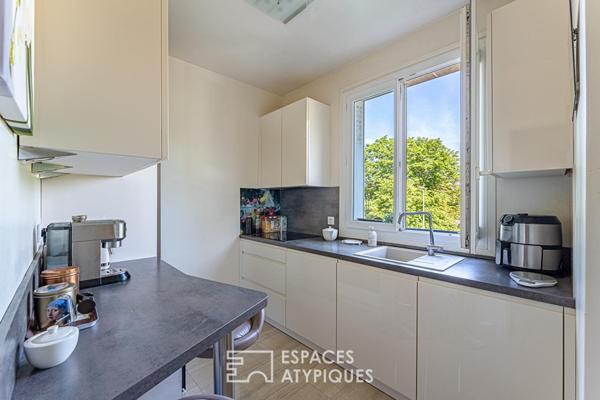 Appartement au sein d’un parc arboré à deux pas du centre-ville et de la gare Sèvres Rive-Gauche