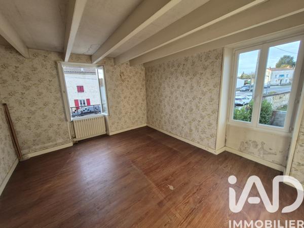 Maison à vendre 7 pièces 183 m² La Crèche