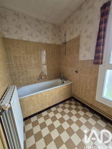 Maison à vendre 7 pièces 183 m² La Crèche