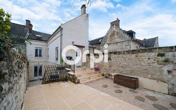 Appartement à vendre    5 pièces • 106 m2 Soissons