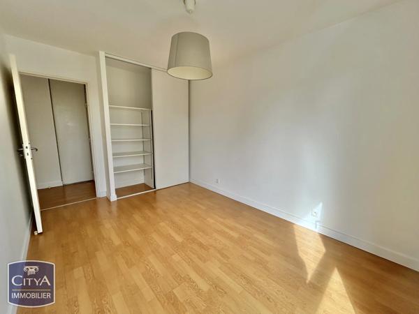 Appartement à vendre 3 pièces 69.24m² Saint-Cyr-sur-Loire (37540)