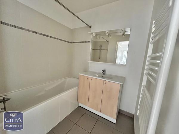 Appartement à vendre 3 pièces 69.24m² Saint-Cyr-sur-Loire (37540)