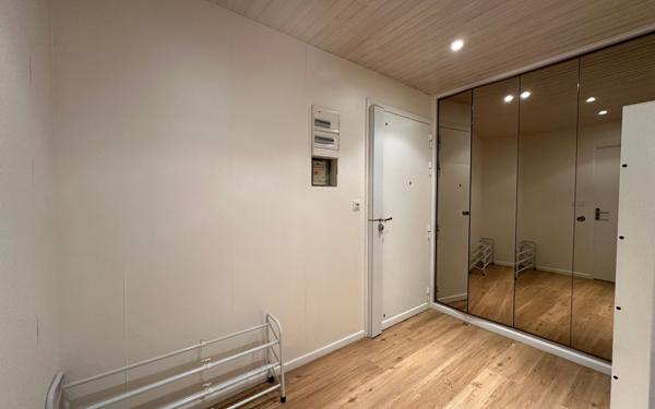 Appartement à louer    6 pièces • 106,27 m2 Guyancourt