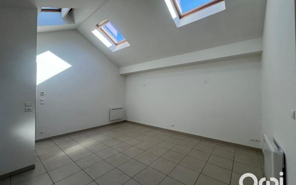 Maison à vendre    3 pièces • 67 m2 Calais
