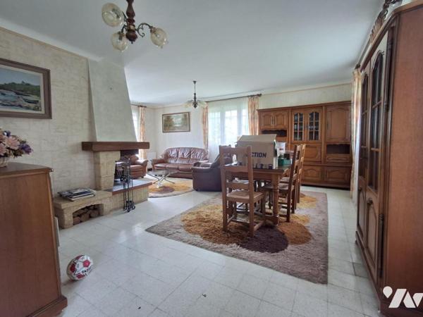 Couëron La Chabossière en campagne, maison traditionnelle à rénover