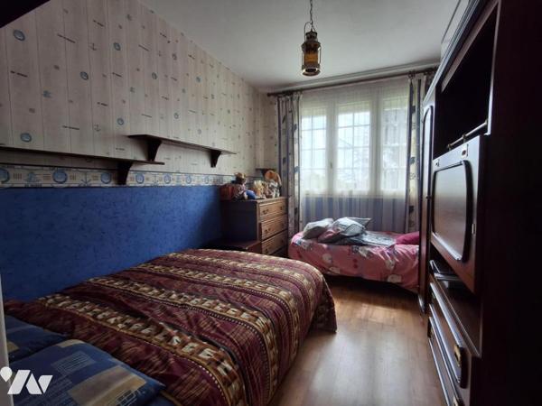 Couëron La Chabossière en campagne, maison traditionnelle à rénover