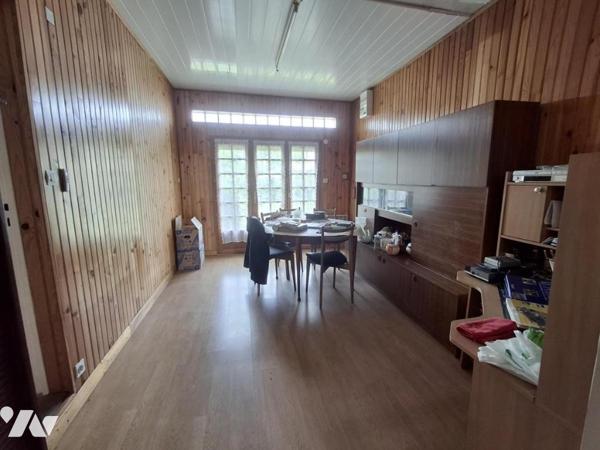 Couëron La Chabossière en campagne, maison traditionnelle à rénover