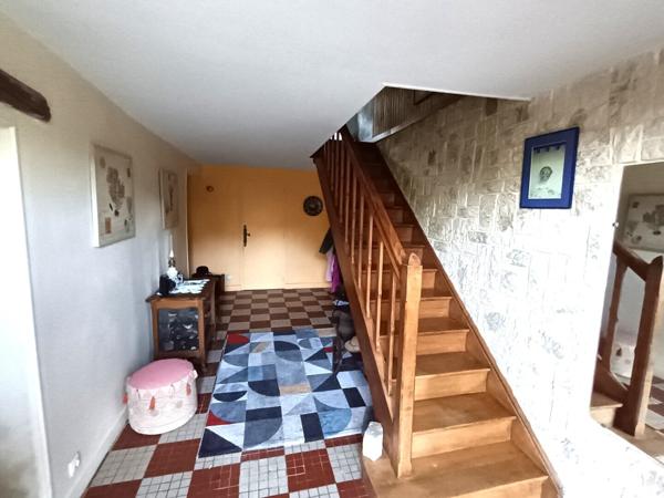 87240 AMBAZAC - Maison en pierres de 323 m², à vendre