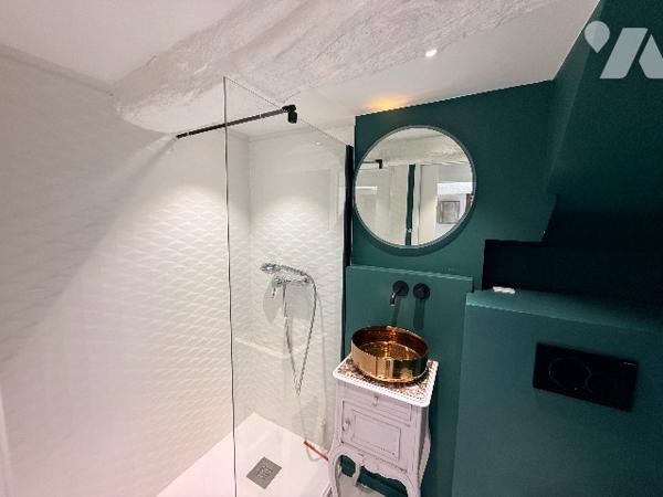 Maison  d’exception vue mer au coeur du Hauts de Cagnes entièrement rénovée.