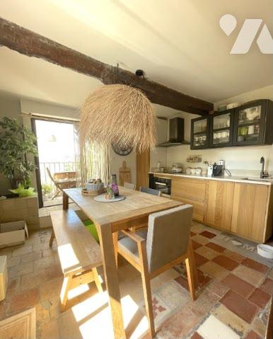 Maison  d’exception vue mer au coeur du Hauts de Cagnes entièrement rénovée.