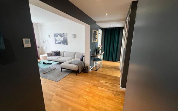 Appartement à vendre    4 pièces • 94,99 m2 Le Bourget