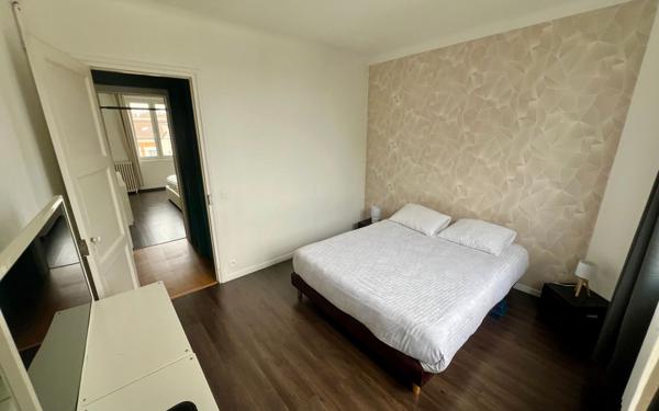 Appartement à vendre    4 pièces • 94,99 m2 Le Bourget